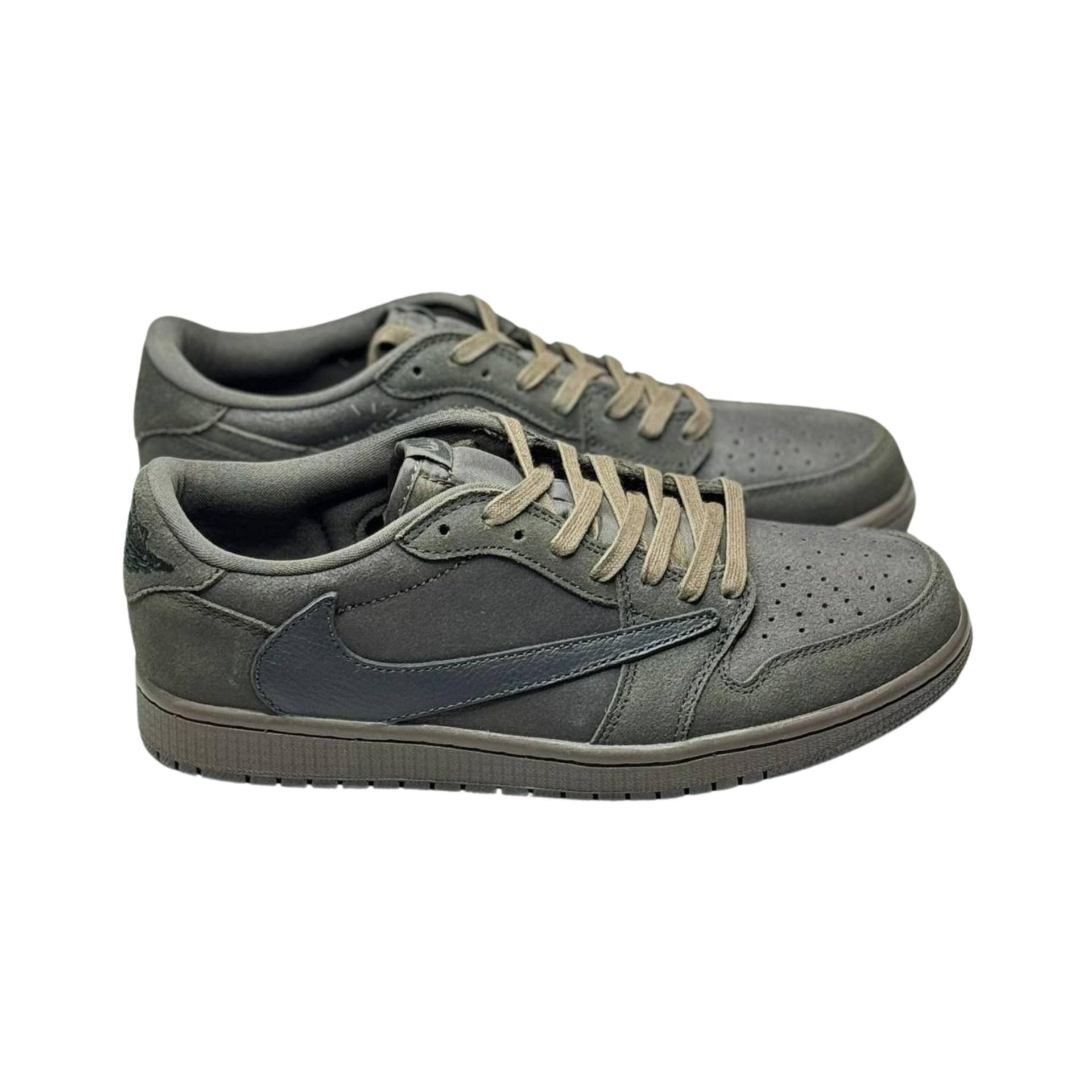 Sneaker 136 - 24HEARTZ