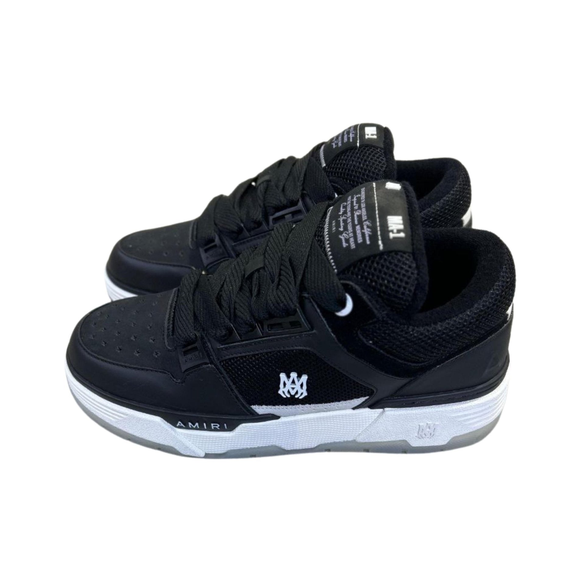Sneaker A 153 - 24HEARTZ
