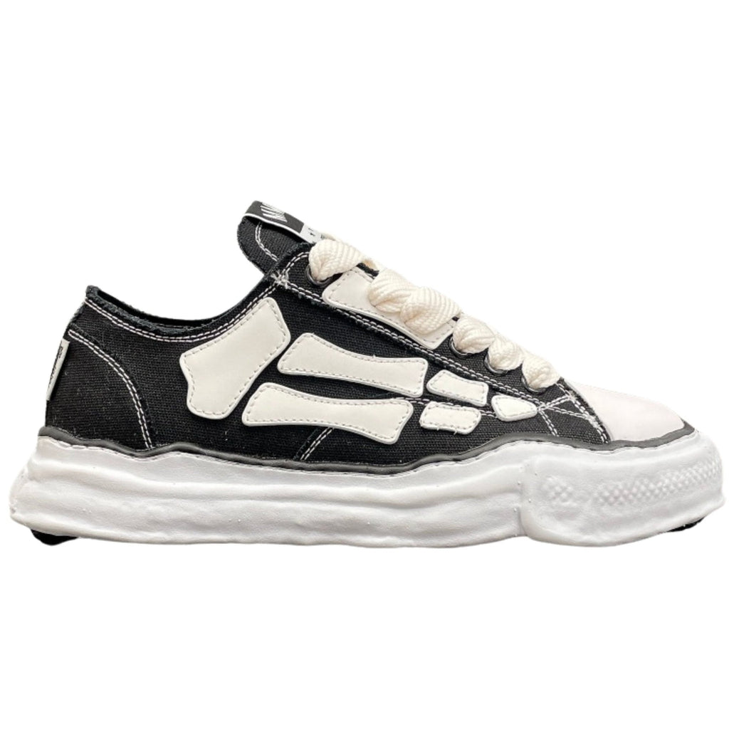 Sneaker A 370 - 24HEARTZ
