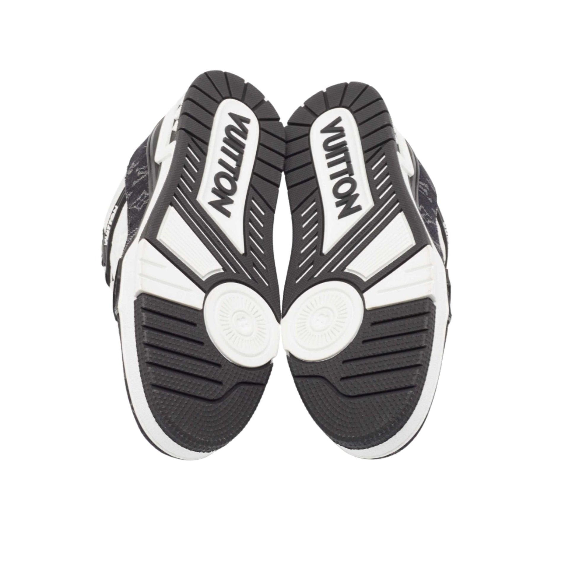 Sneaker L 64 - 24HEARTZ