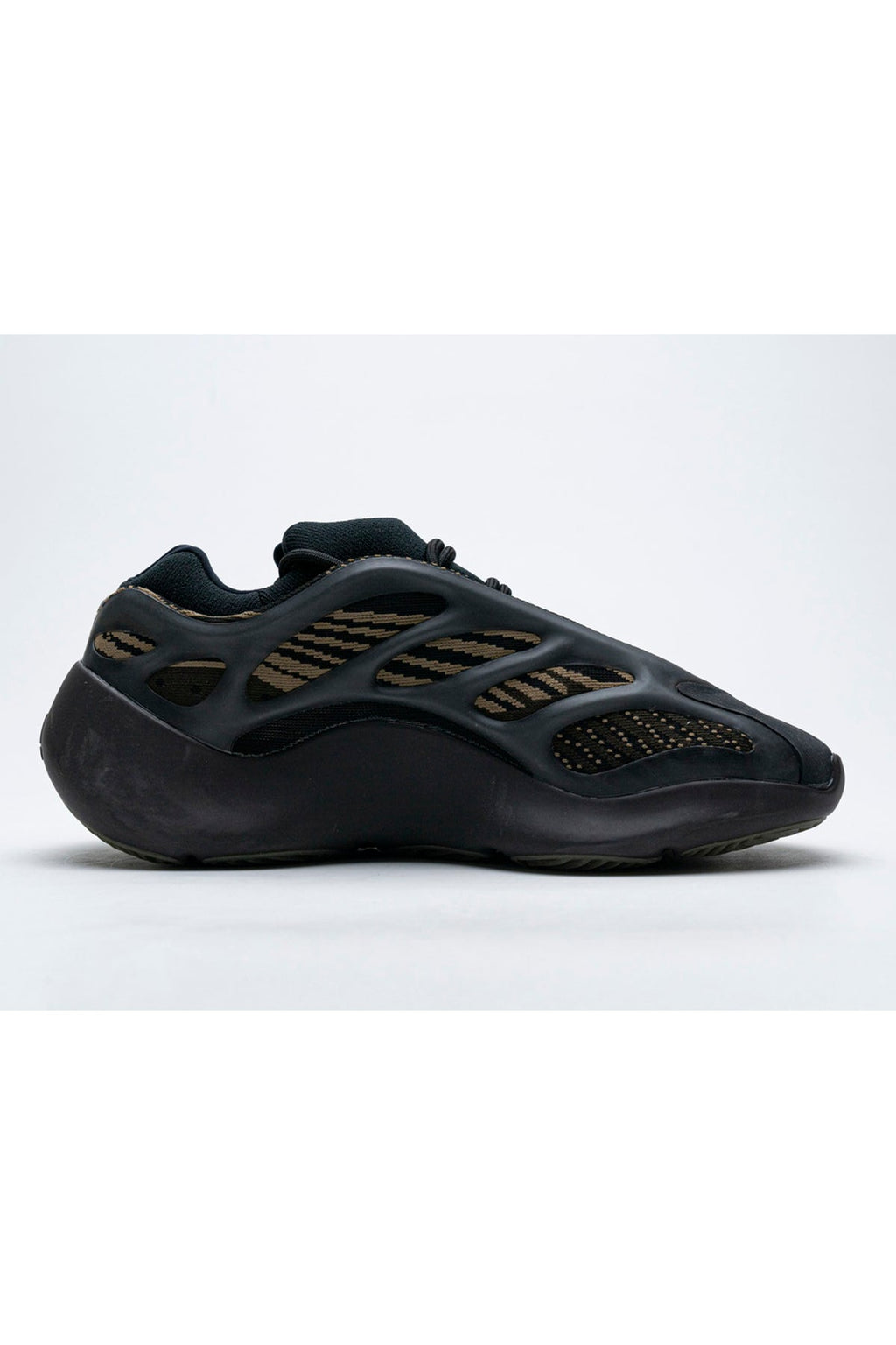 Yeezy 700 Women Shoes - 24HEARTZ